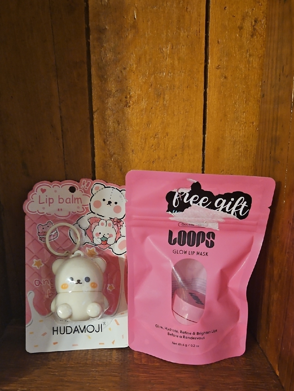 HUDAMOJI Cute Bear Lip Balm Keychain & Pink Loops Glow Lip Mask